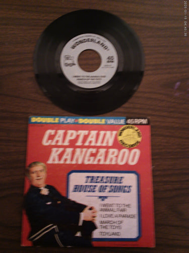 Captain Kangaroo 45 RPM Record Treasure House Of Songs 1966