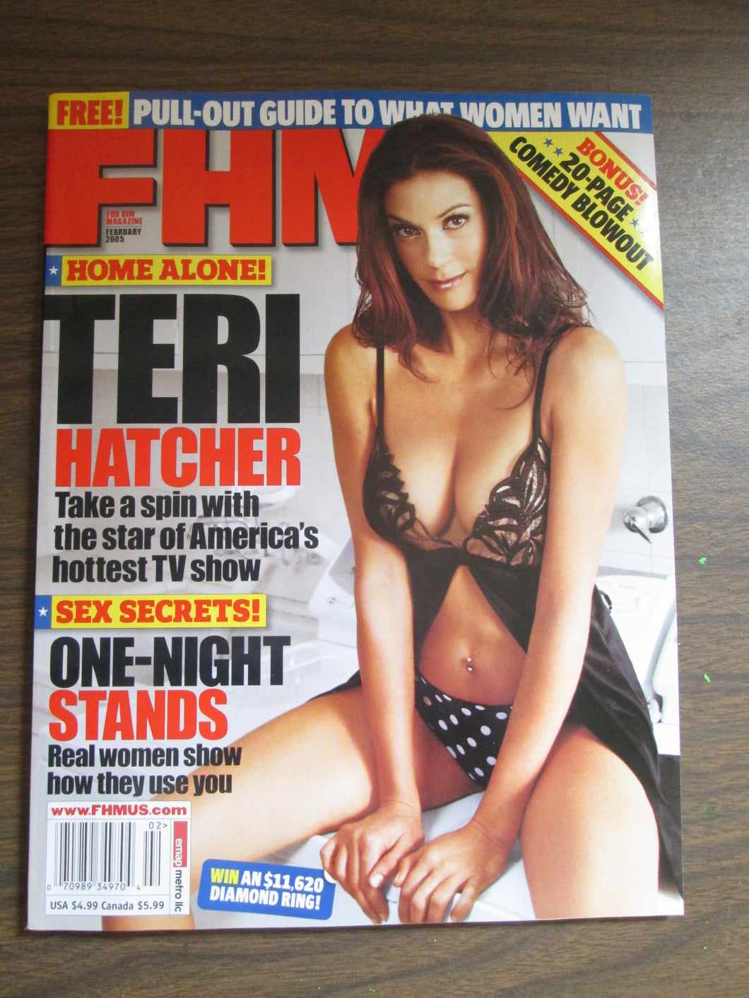 FHM Magazine Teri Hatcher cover Feb 2005 PB