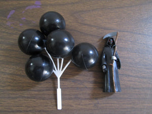 Cake Topper Death and black balloons