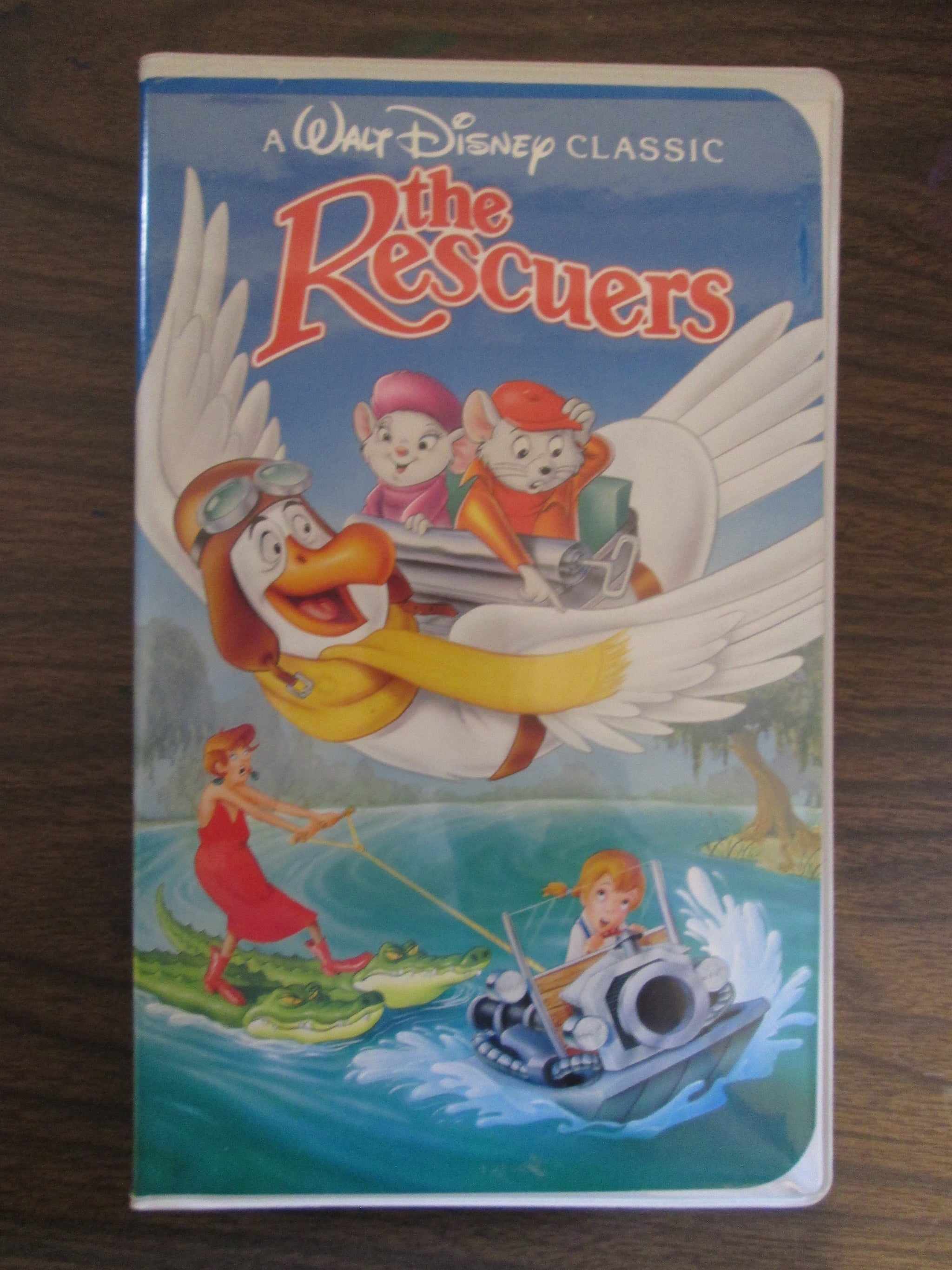 The Rescuers Disney Store Walt Disney Classic The Rescuers VHS – Fun Stuff Super Store