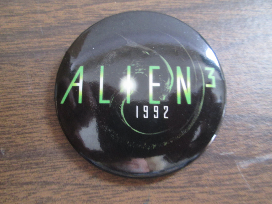 Alien 3 Button Pin 1992