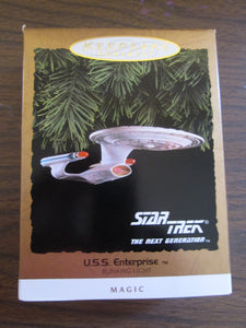 Star Trek The Next Generation U.S.S. Enterprise Blinking Light Hallmark Ornament 1993