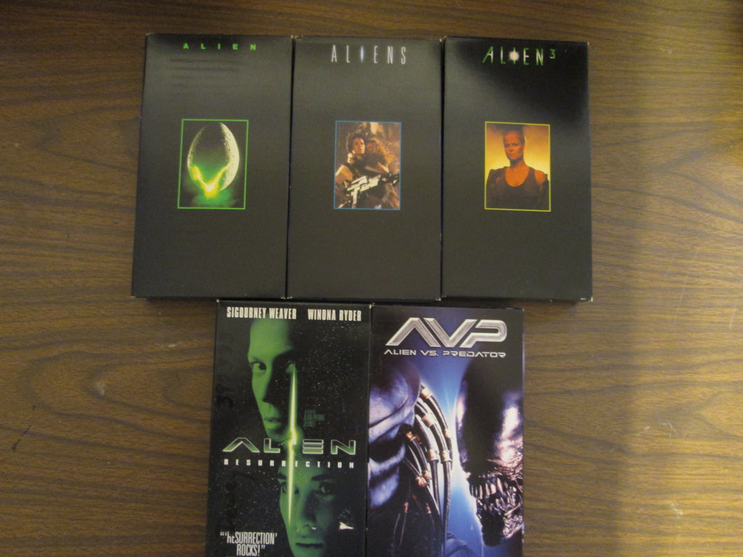 Alien Set VHS Alien, Aliens, Alien3, Alien Resurrection, AVP