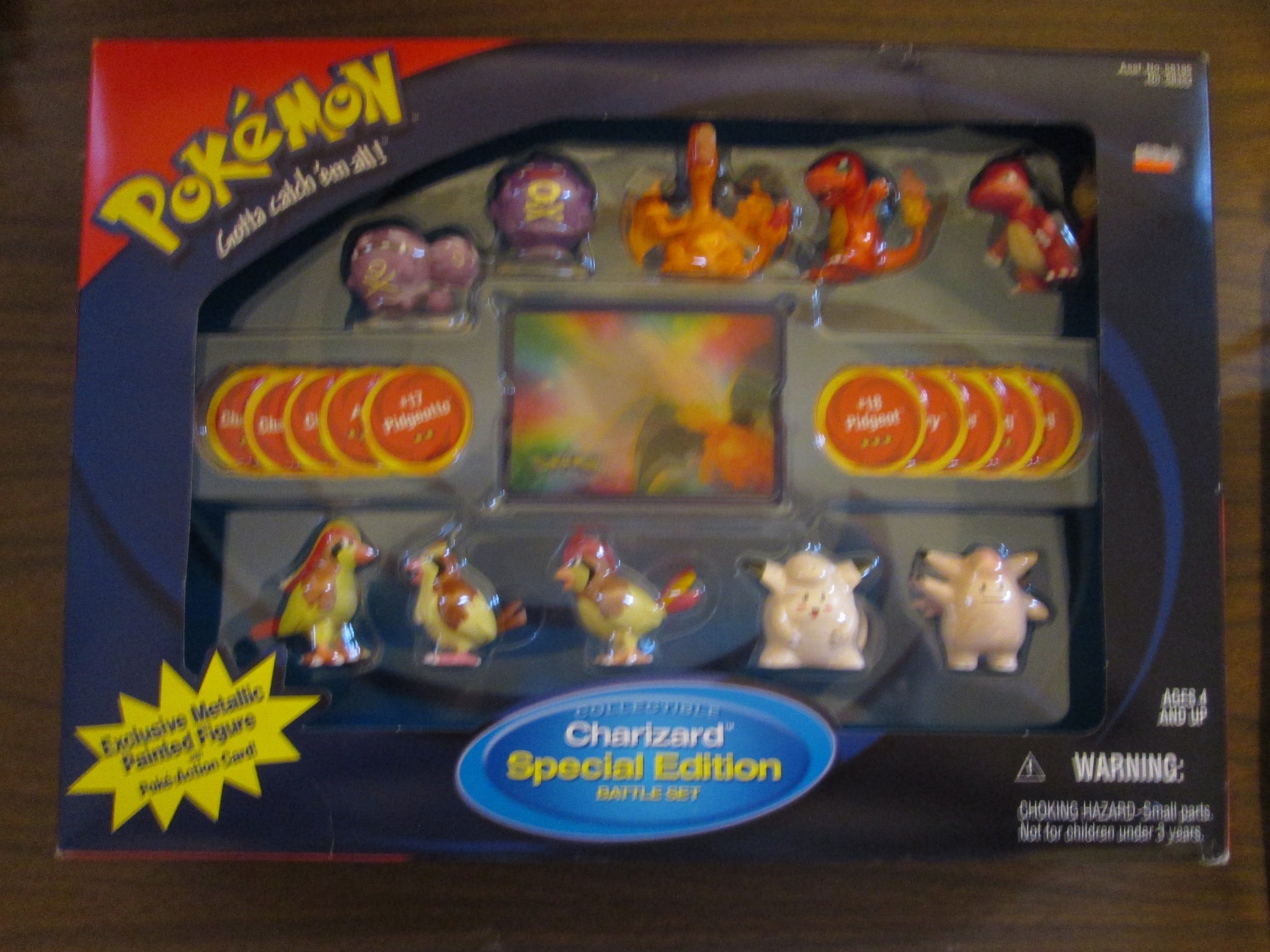 Pokemon Collectible Charizard Special Edition Battle Set Sealed 2000 Fun Stuff Super Store Pokemon Collectible Charizard Special Edition Battle Set Sealed 2000 Fun Stuff Super Store