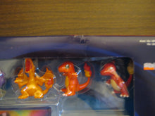Pokemon Collectible Charizard Special Edition Battle Set Sealed 2000