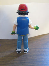 Pokemon Ash Ketchum 5"  Loose Figure Tomy Pokemon Trainer 1998