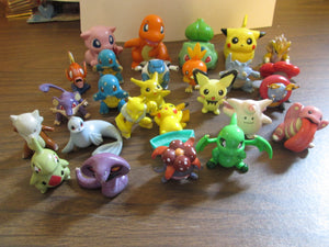 Pokemon bag of assorted loose 1st Gen and other figures