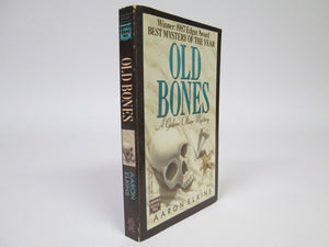 Old Bones A Gideon Oliver Mystery by Aaron Elkins (1987)