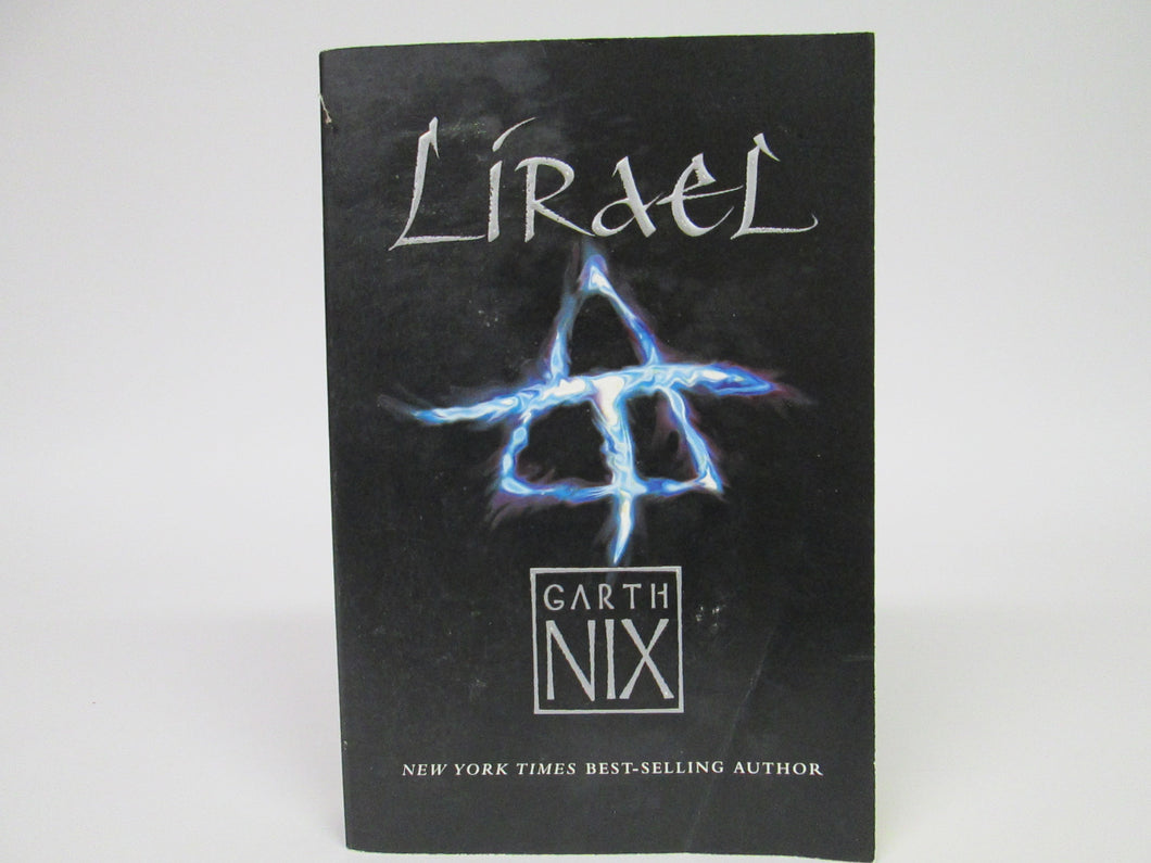 Lirael by Garth Nix (2004)
