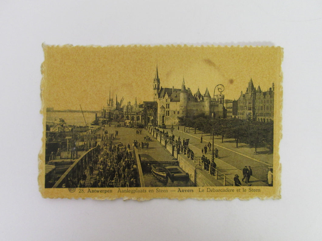 Vintage Post Card Antwerpen Aanlegplaats en Steen Anvers Le Debarcadere er la Steen (Stain on back)