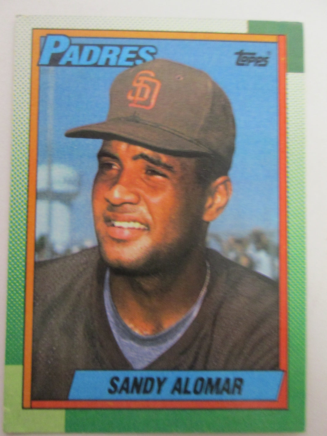 1990 Topps San Diego Padres Baseball Card #353 Sandy Alomar Jr.