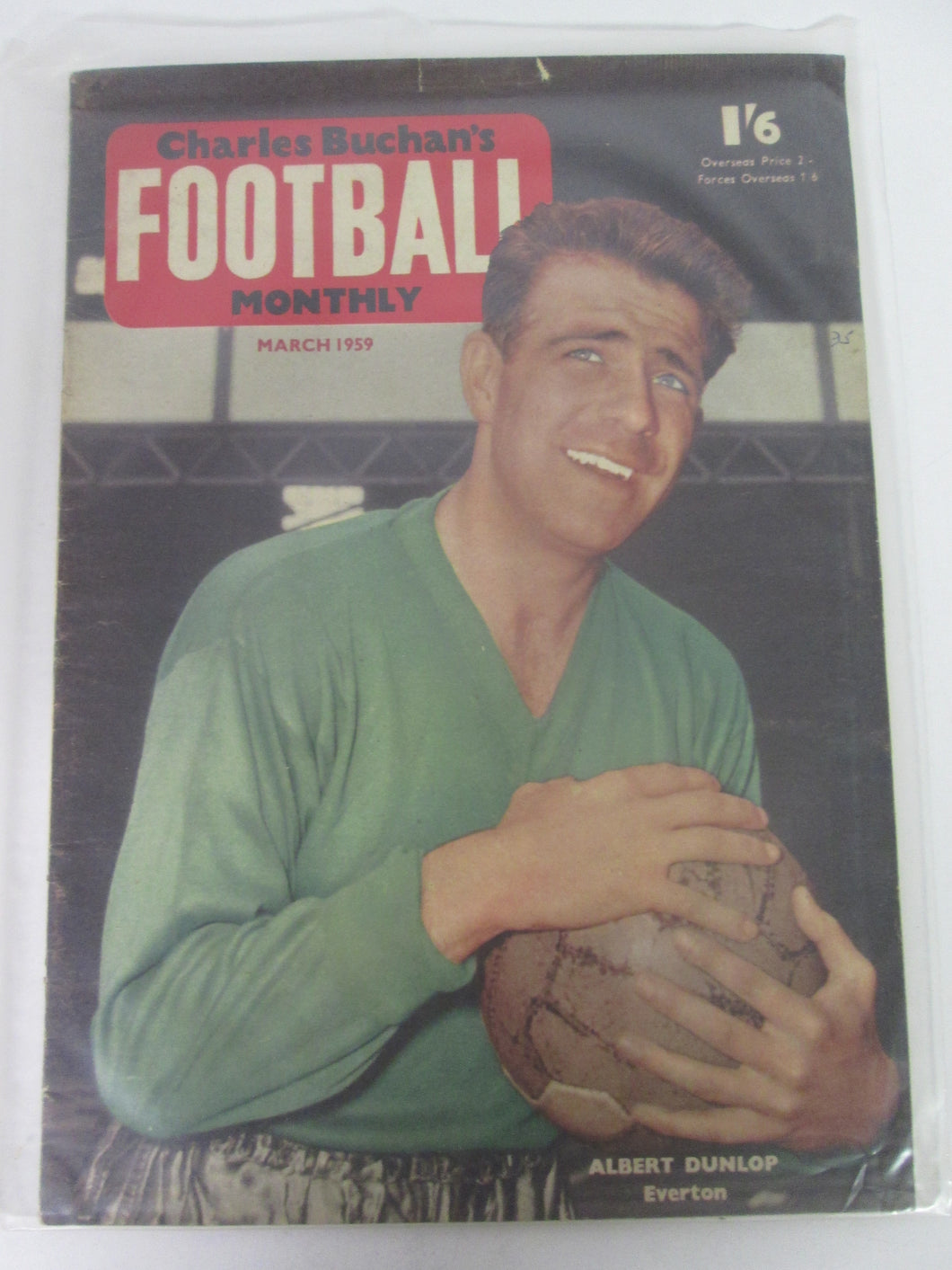 Charles Buchan's Football Monthly Magazine Albert Dunlop Cover March 1959