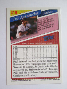 Paul Assenmacher Topps #319 Chicago Cubs Baseball Card 1993