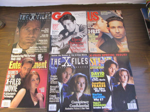 Ultimate David Duchovny Magazine collection 12 Magazines with copied articles and poster