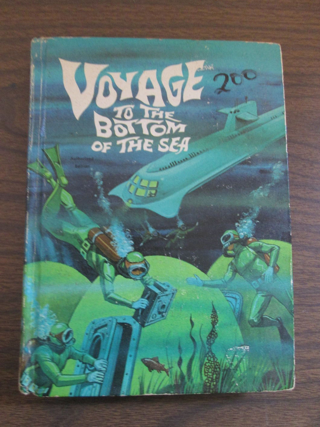 Voyage To The Bottom Of The Sea TV Adventure Book by Raymond Jones HC 1965